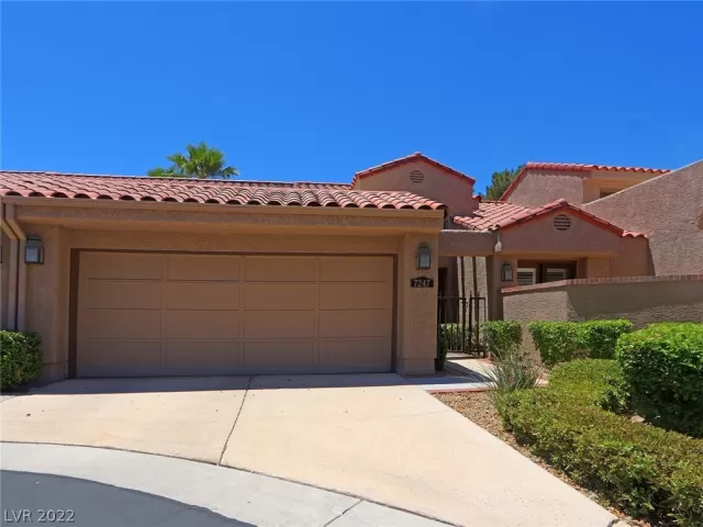 MLS: 2405627 Condo For Sale