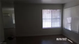 Photo #1: 2405736 Listing 