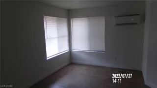 Photo #2: 2405736 Listing 