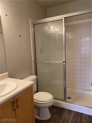 Photo #5: 2405744 Listing 