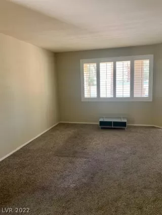 Photo #3: 2405790 Listing 