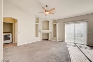 Photo #2: 2405817 Listing 