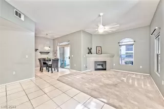 Photo #1: 2405861 Listing 