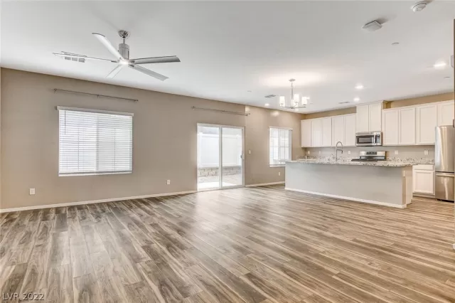 MLS: 2405886 Condo For Sale
