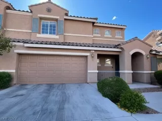 Photo #1: 2405971 Listing