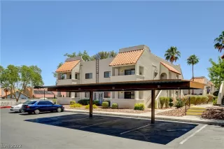 Photo #1: 2405972 Listing 