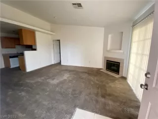 Photo #1: 2406079 Listing 