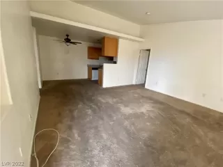 Photo #2: 2406079 Listing 