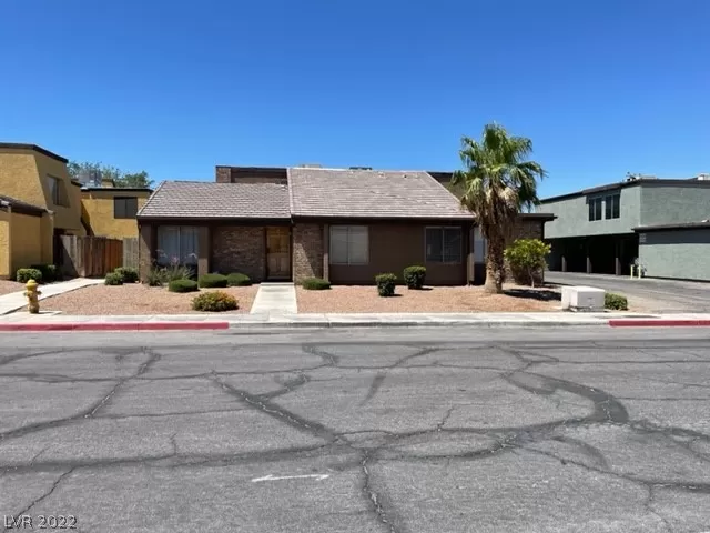 MLS: 2406136 Condo For Sale