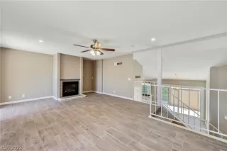 Photo #2: 2406193 Listing