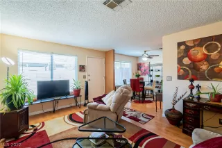 Photo #2: 2406235 Listing