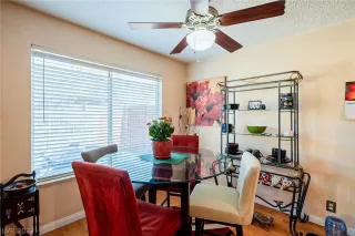 Photo #3: 2406235 Listing