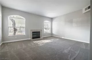 Photo #2: 2406396 Listing 