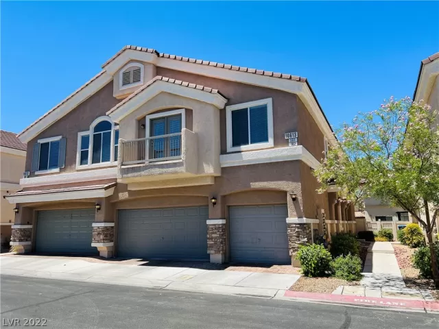 MLS: 2406555 Condo For Sale