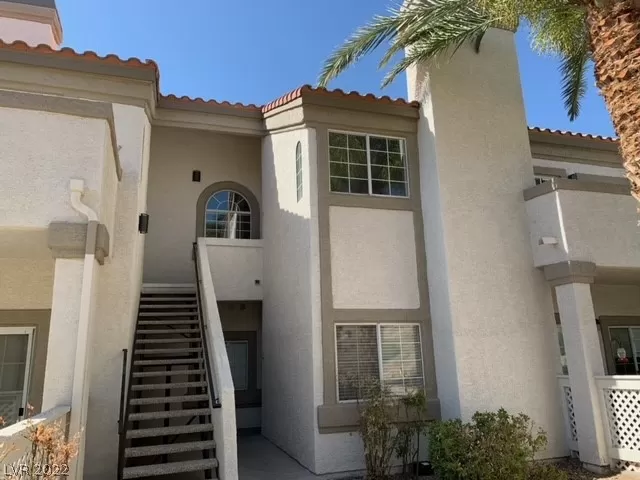 MLS: 2406659 Condo For Sale