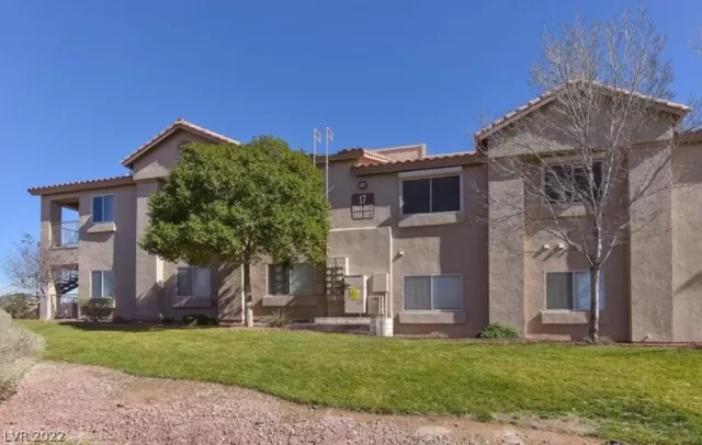 MLS: 2406675 Condo For Sale