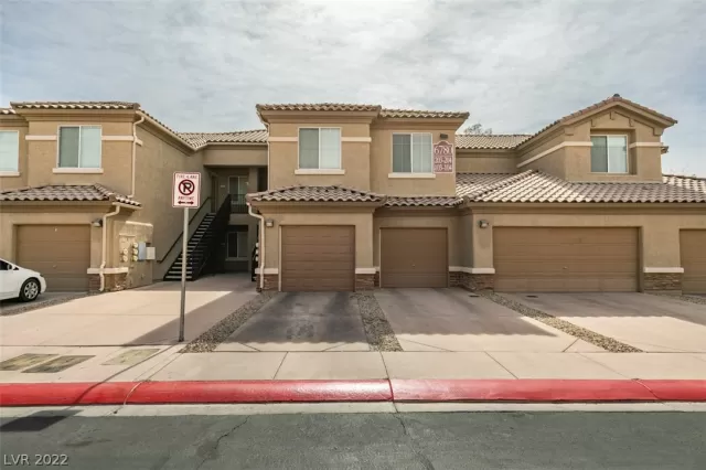 MLS: 2406690 Condo For Sale