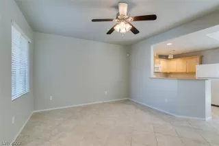 Photo #3: 2406690 Listing 