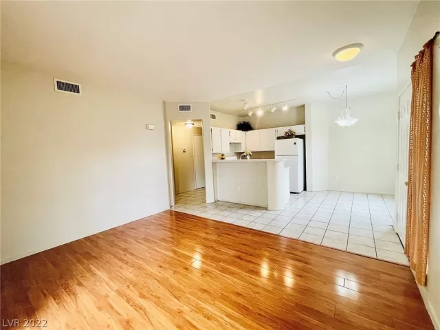 MLS: 2407033 Condo For Sale