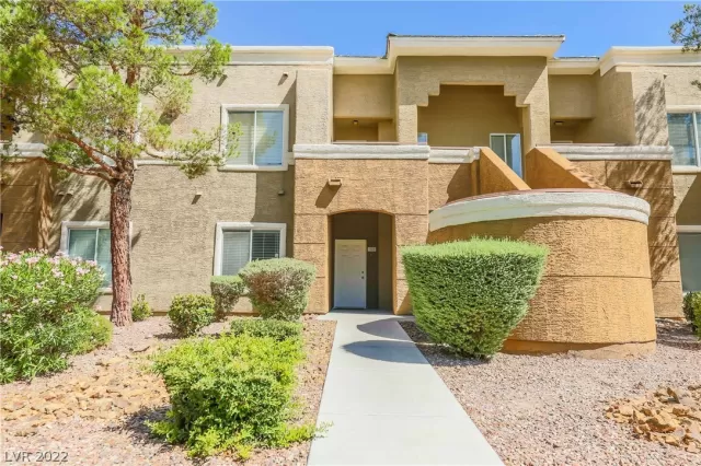 MLS: 2407077 Condo For Sale