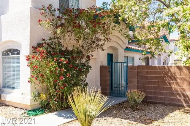 MLS: 2407087 Condo For Sale