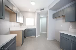 Photo #6: 2407198 Listing 