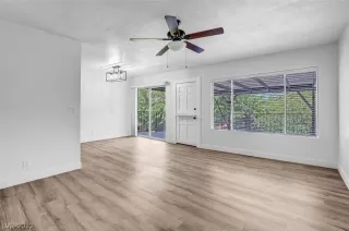 Photo #1: 2407271 Listing