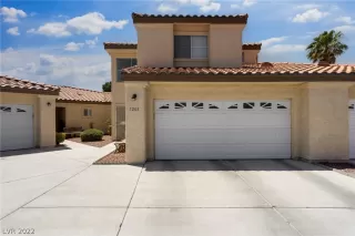 Photo #6: 2407282 Listing 