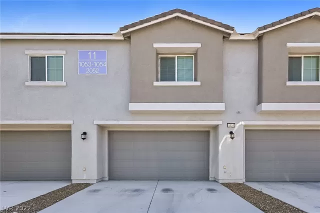 MLS: 2407293 Condo For Sale