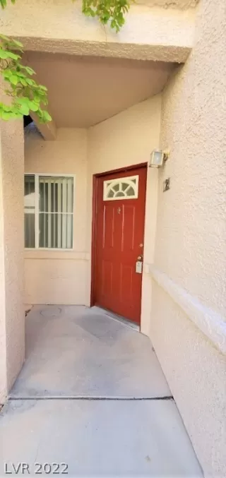 Photo #1: 2407356 Listing