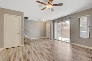 Photo #6: 2407371 Listing 