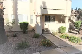 Photo #1: 2407506 Listing