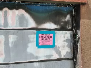 Photo #1: 2407649 Listing 