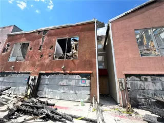 Photo #2: 2407649 Listing 