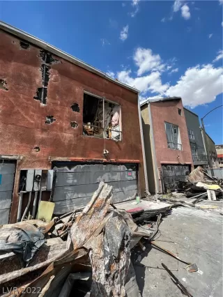 Photo #6: 2407649 Listing 