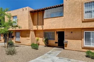 Photo #1: 2407745 Listing