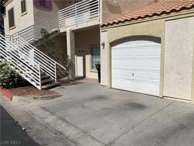 MLS: 2407750 Condo For Sale