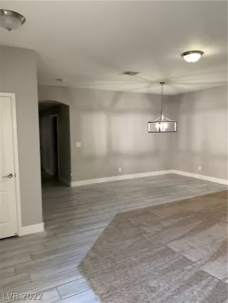 Photo #2: 2407750 Listing 