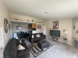 Photo #2: 2407752 Listing 