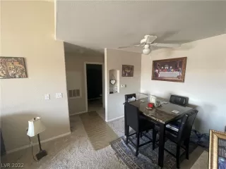 Photo #4: 2407752 Listing 