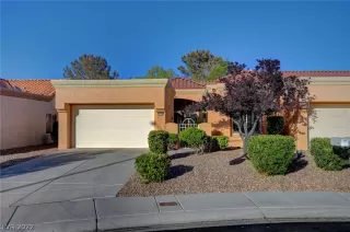 Photo #6: 2407780 Listing