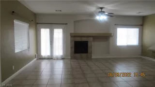 Photo #1: 2407830 Listing 