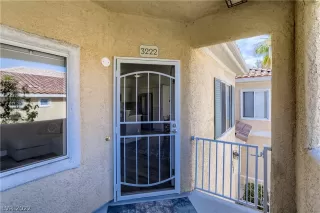 Photo #1: 2407843 Listing