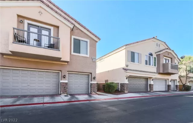 MLS: 2407844 Condo For Sale