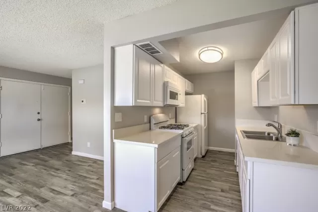 MLS: 2407848 Condo For Sale