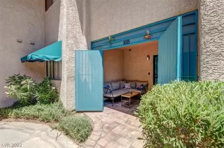 Photo #1: 2407863 Listing 