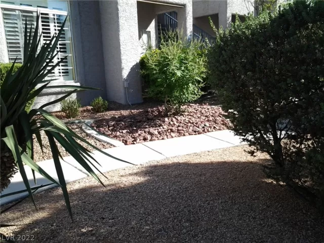 MLS: 2407878 Condo For Sale