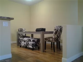 Photo #2: 2407878 Listing 