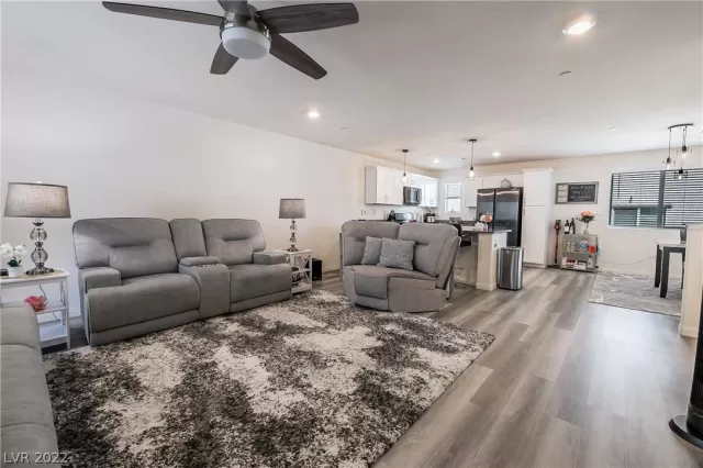 MLS: 2407968 Condo For Sale