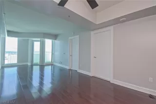 Photo #3: 2408018 Listing 